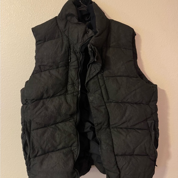 Vollebak Indestructible Puffer Vest - Picture 4 of 6